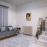Ioanna's Home-trikala Tríkala